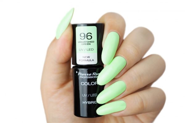 HYBRID COLOURED POLISH 96 UNMATCHED GREEN - Image 2
